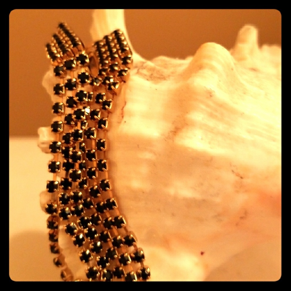 Beautiful one dangling front back earrings